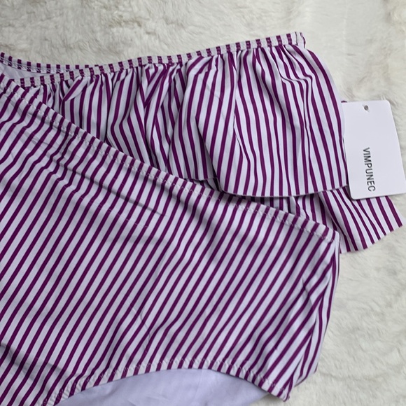 2 piece, off shoulder swim suit size xl. NWT - Picture 4 of 4